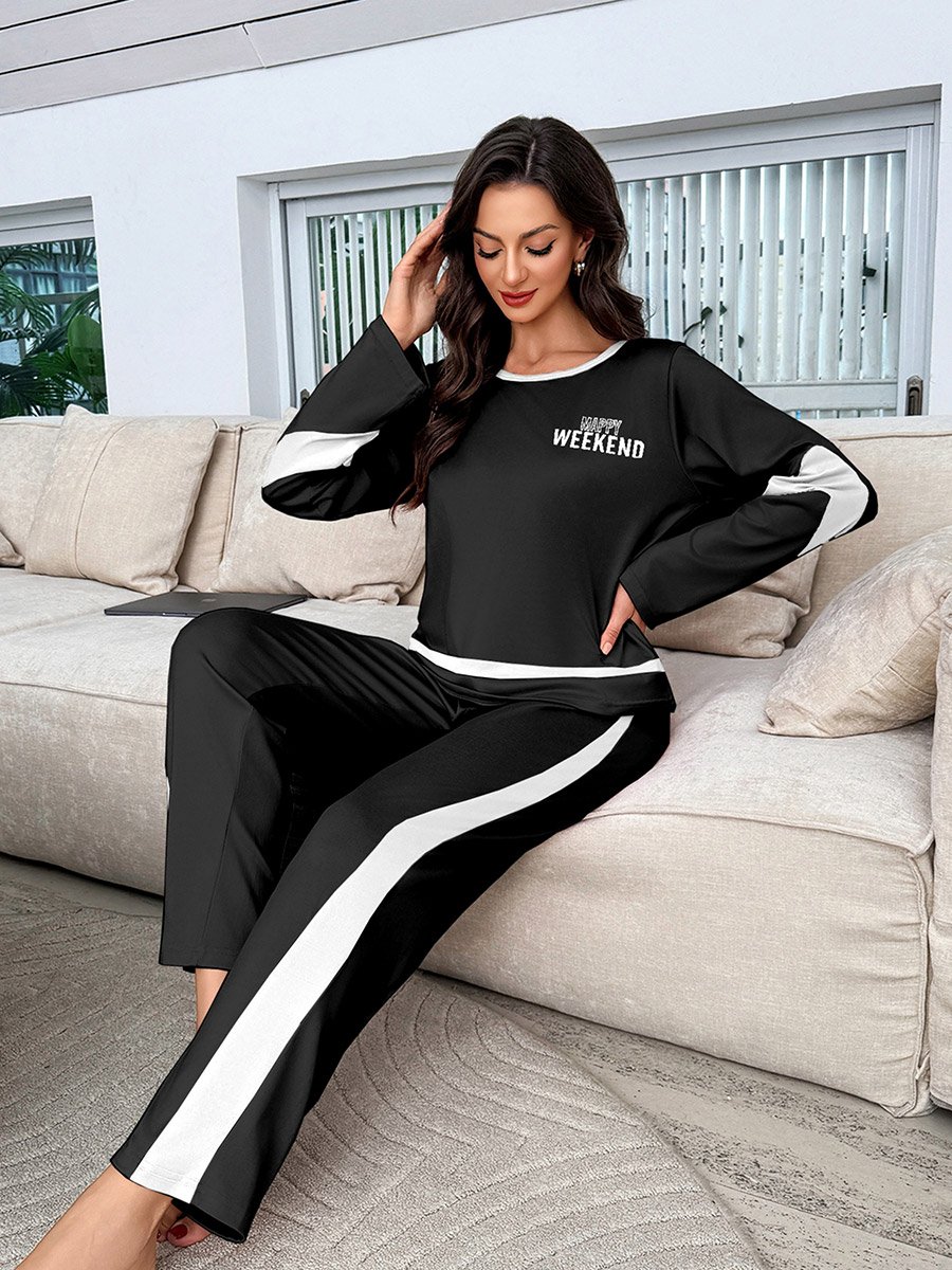 Black Side Stripe Printed T-Shirt and Pyjama Set