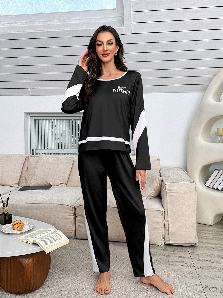 Black Side Stripe Printed T-Shirt and Pyjama Set