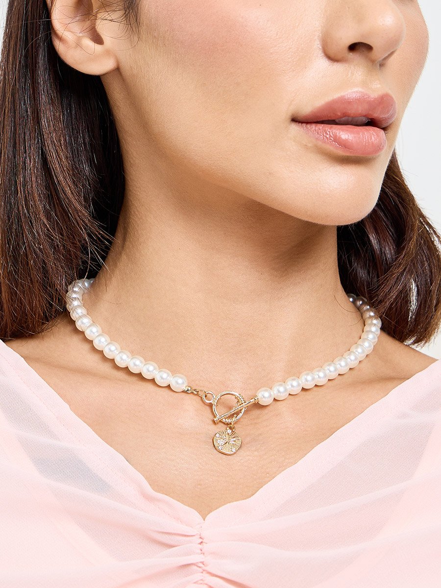 White Pearl Beaded Necklace