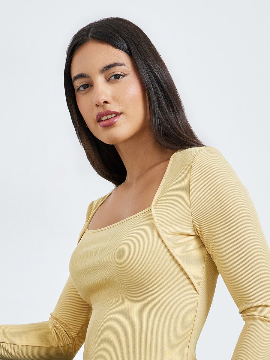 Yellow Square Neck Fitted Knit Tops