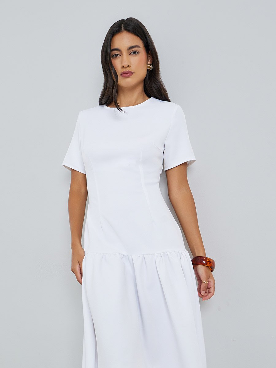 White Solid Drop Waist Short Sleeves Midi Dress For Women at Bahrain | Styli White Solid Drop Waist Short Sleeves Midi Dress For Women at Bahrain | Styli