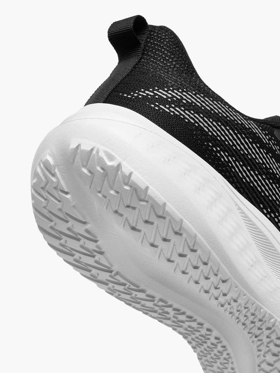 Men Lace-Up Sports Shoes