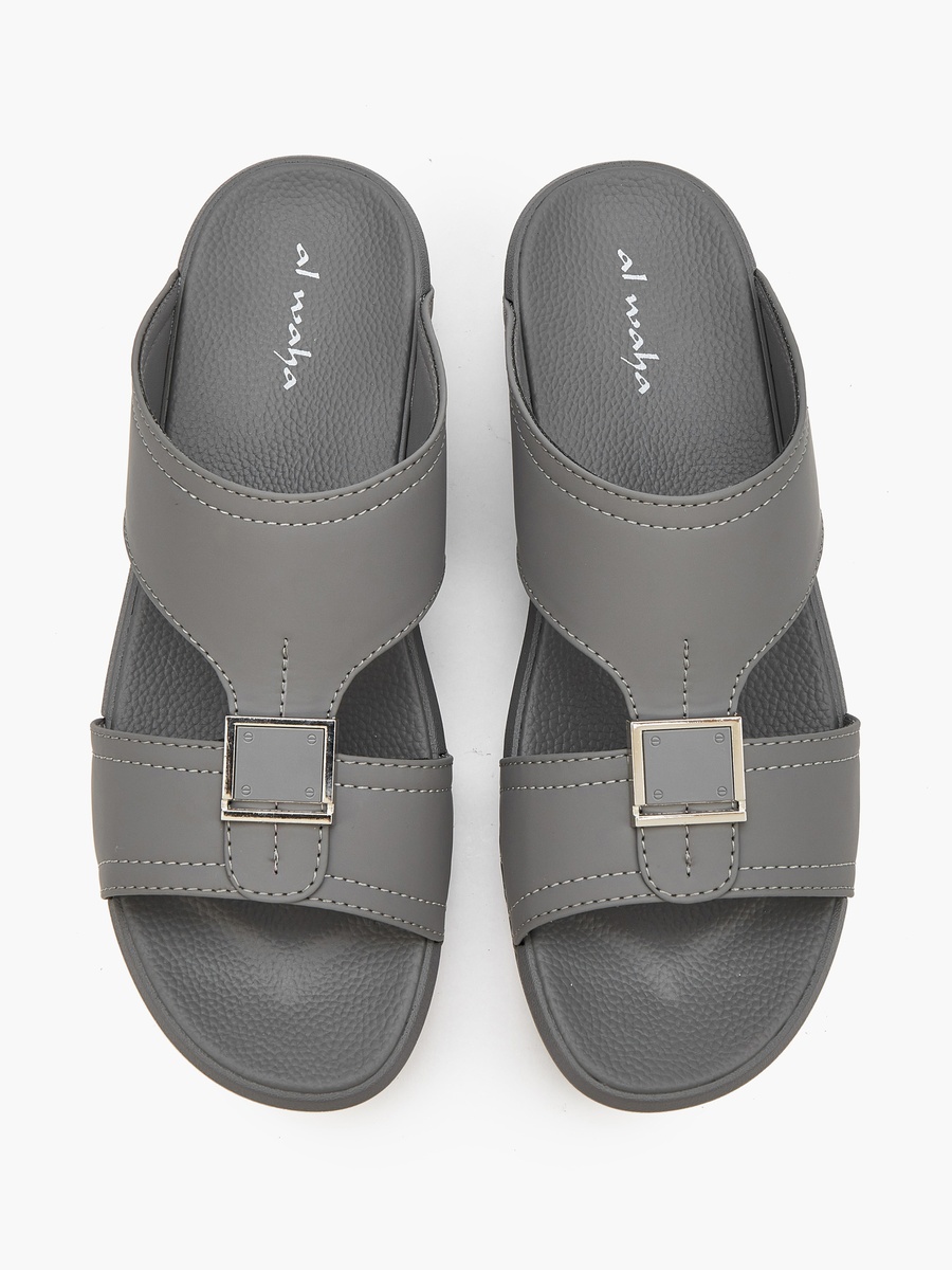 Men Buckle Detail Arabic Sandals