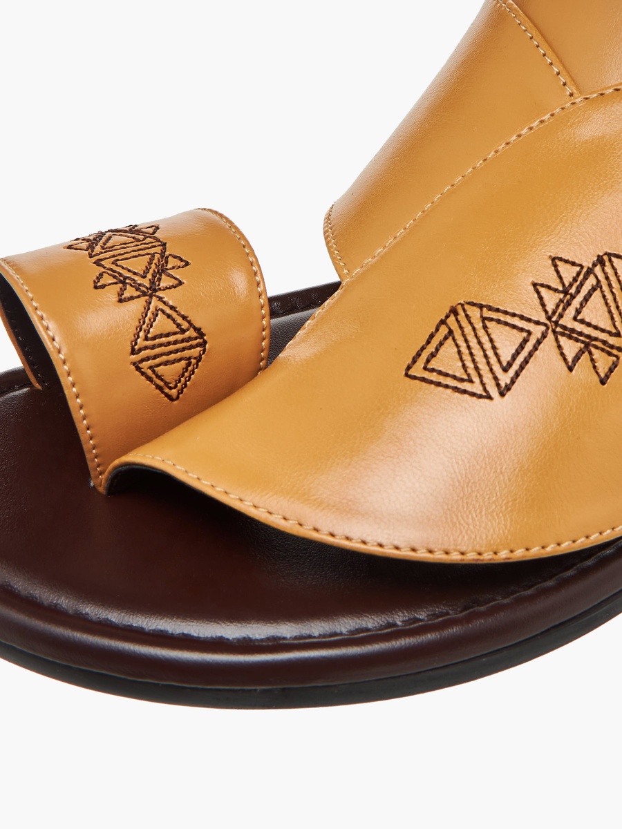 Men Embroidered Arabic Sandals