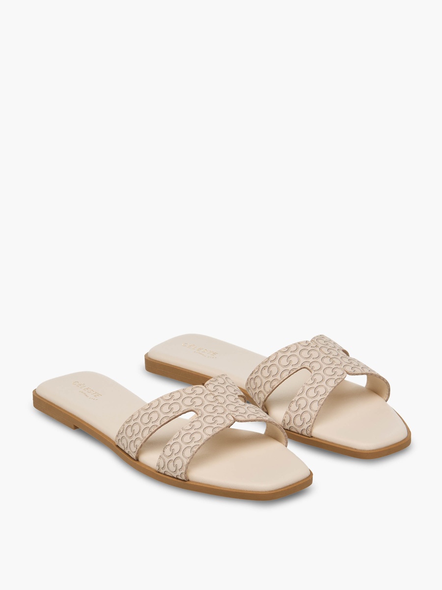 Women Monogram Print Flat Sandals
