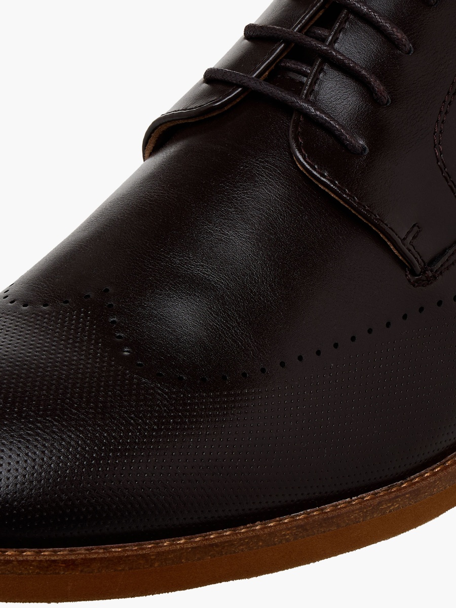 Men Lace-Up Derby Shoes