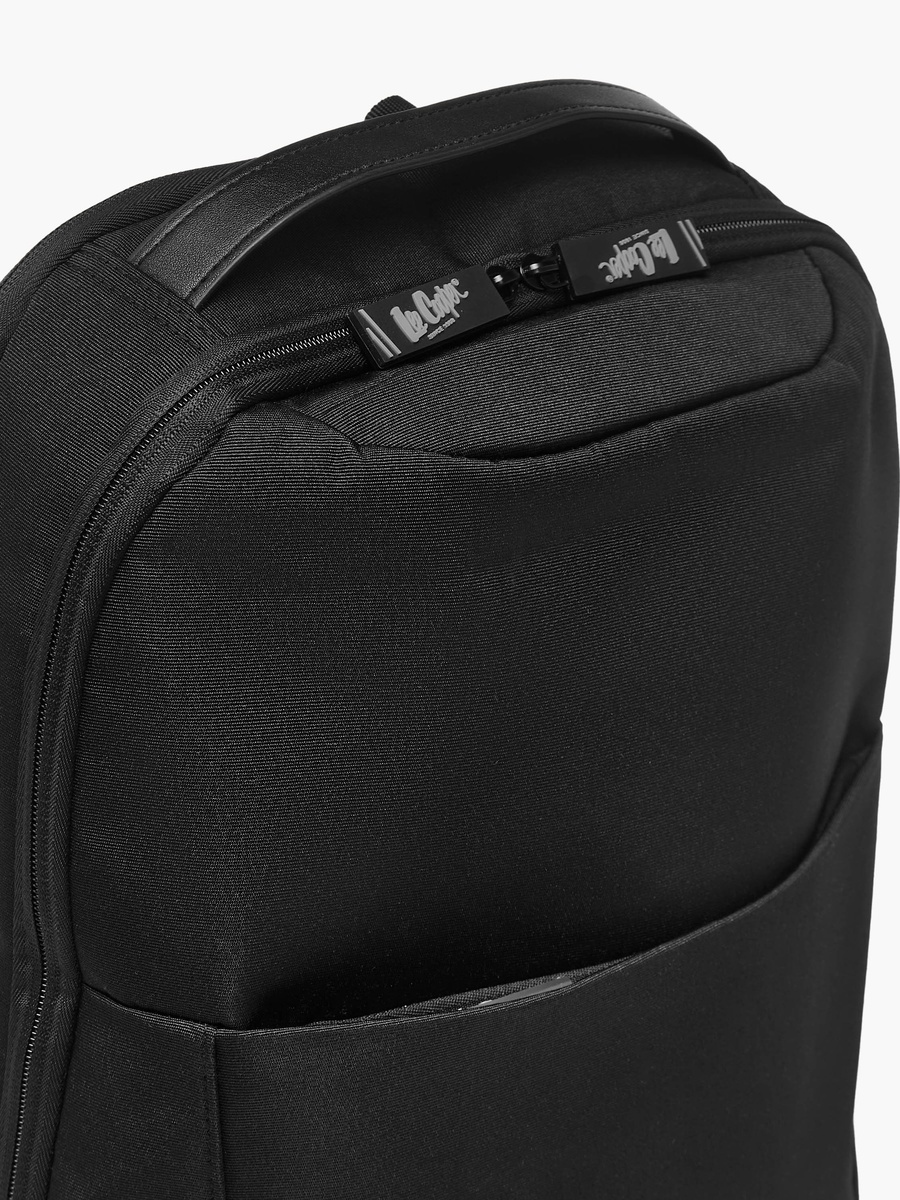 Men Adjustable Straps Backpack