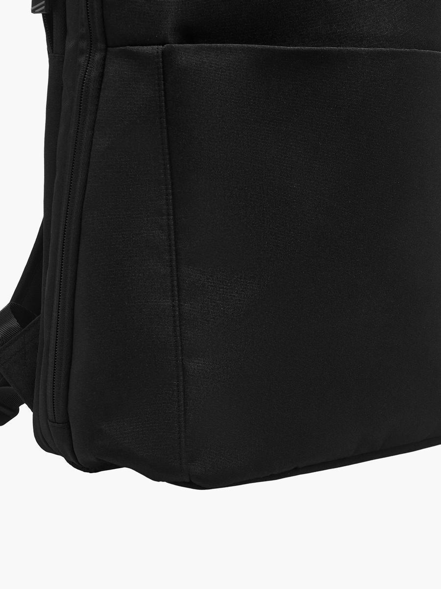 Men Adjustable Straps Backpack