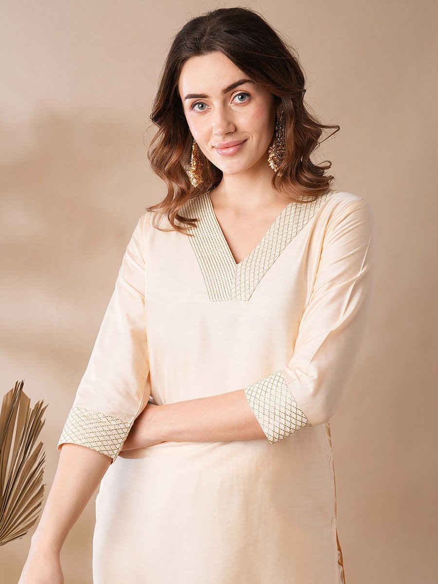 Women Off White Silver Zari Embroidered Kurta and Pants Set