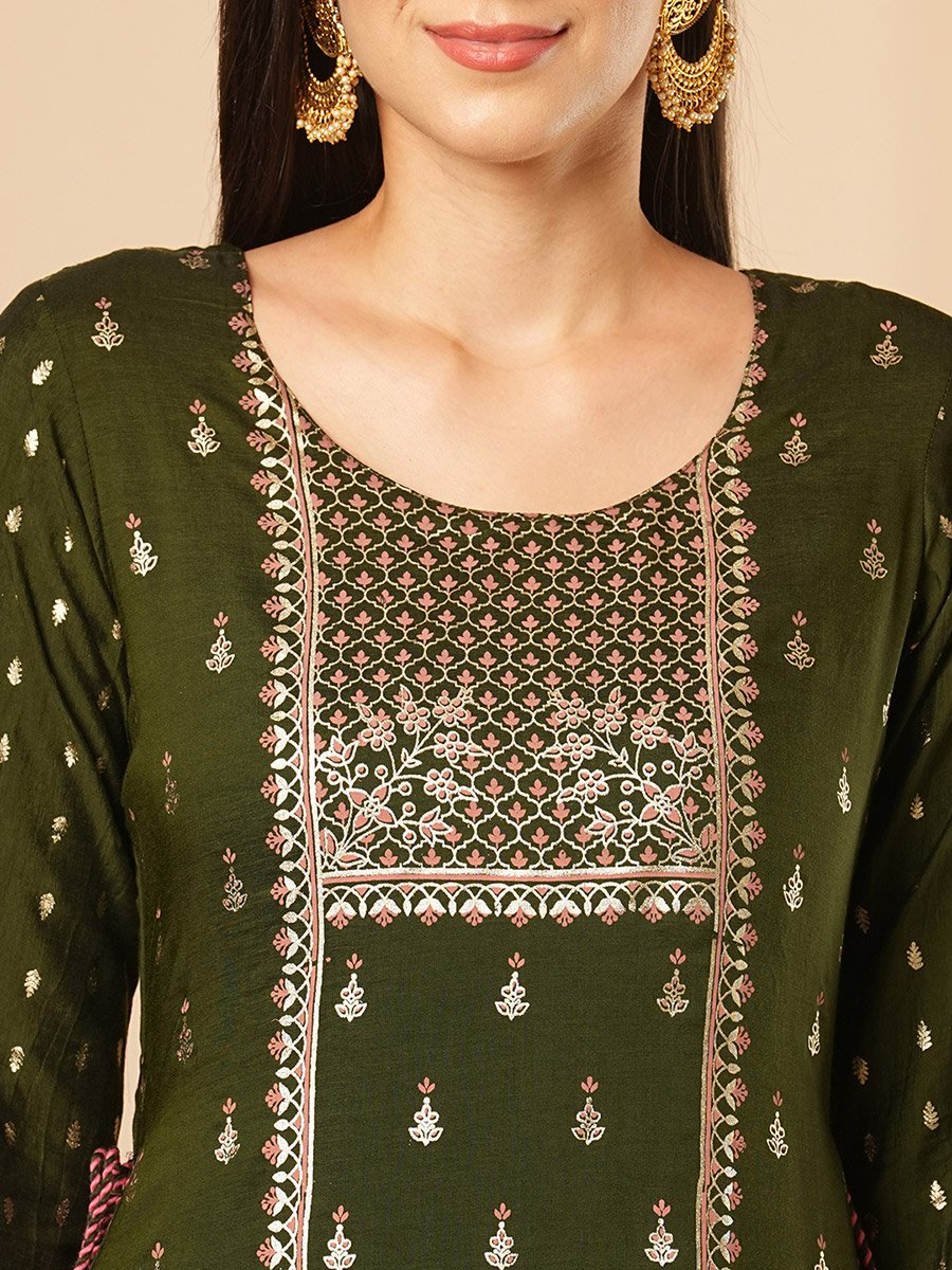 Women Green Gold Foil Floral Print A-Line Kurta