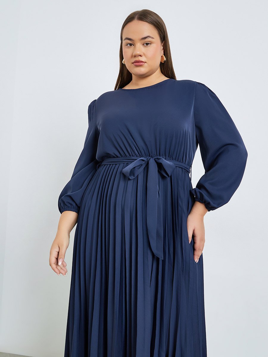 Plus Size Navy Blue Pleated Maxi Dress with Belt