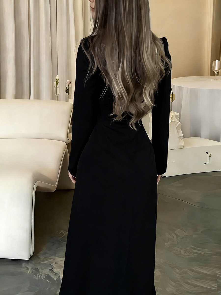 Black Pleated Square Neck A-Line Maxi Dress