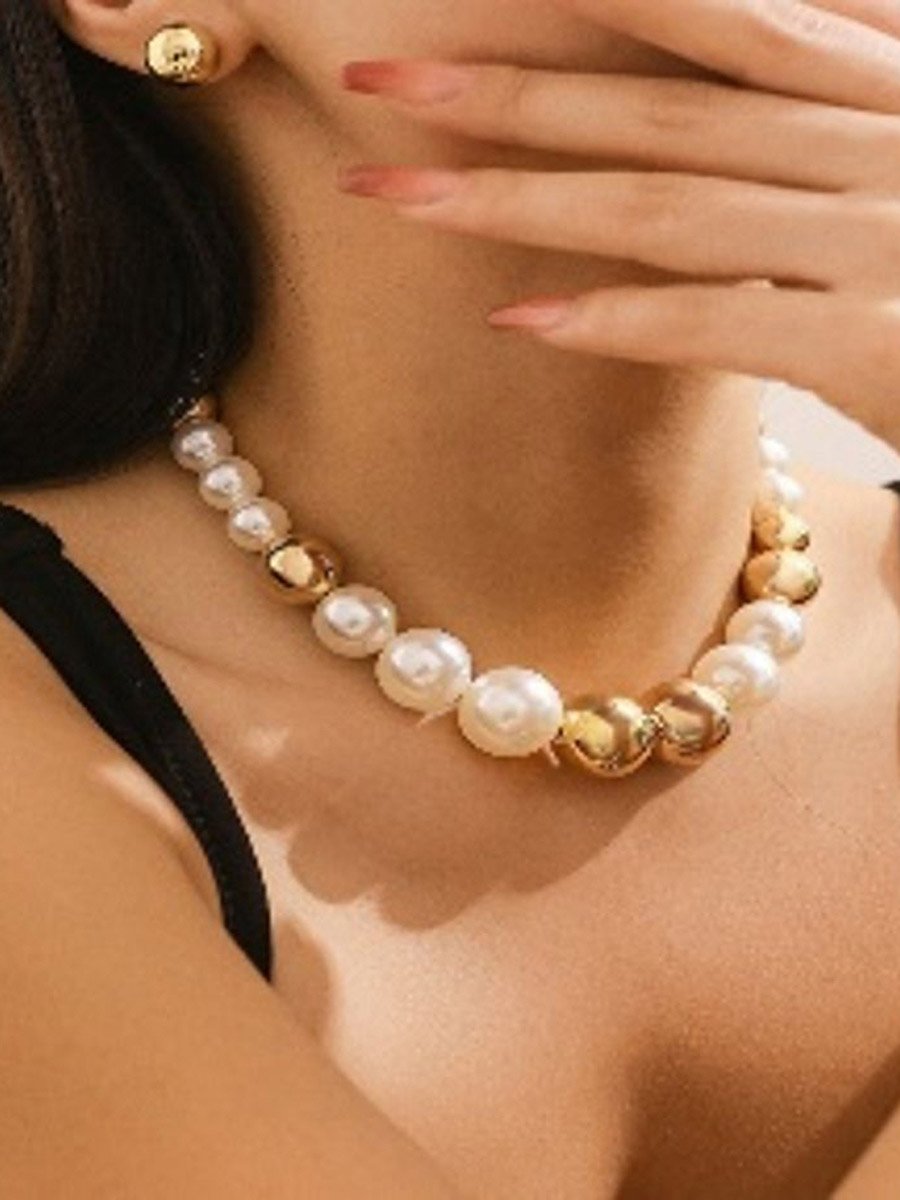 Faux Pearl Beaded Necklace and Stud Earring Set