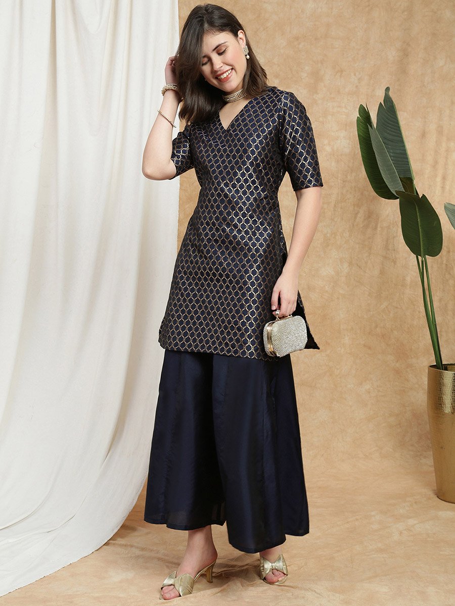 Women Navy Blue Printed Kurti with Flared Palazzo Set