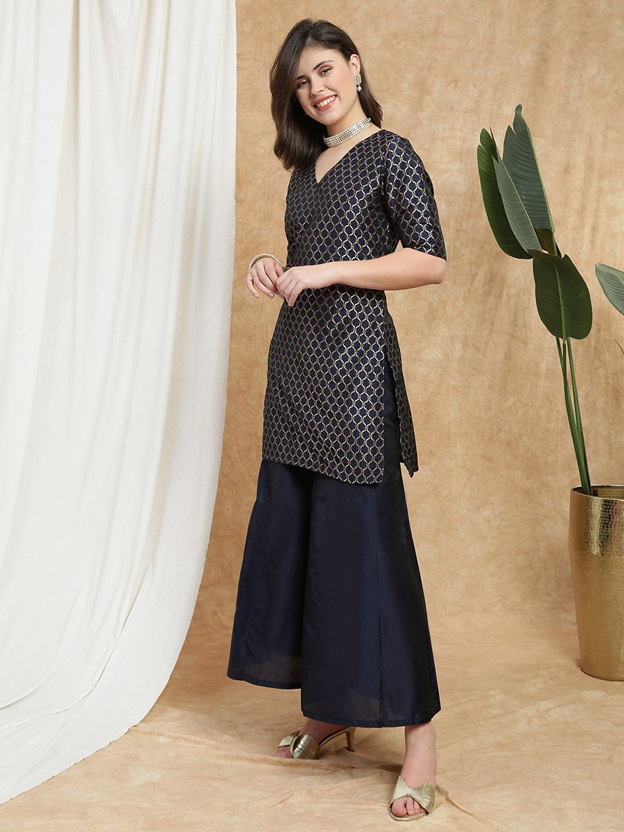 Women Navy Blue Printed Kurti with Flared Palazzo Set