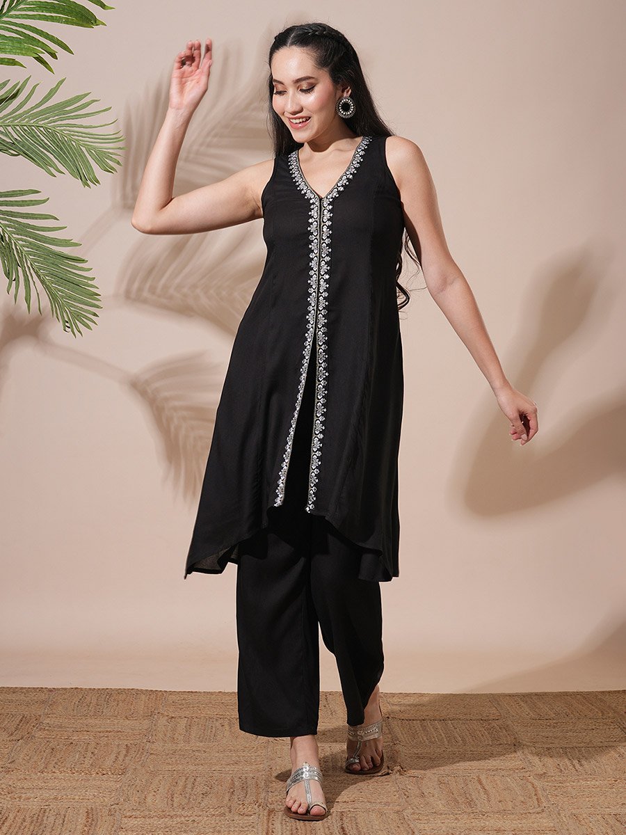 Women Black Embroidered Front Slits A-Line Kurta with Pant Set
