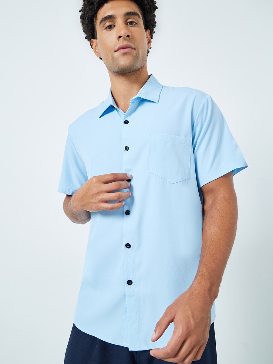 Men Light Blue Short Sleeve Shirt