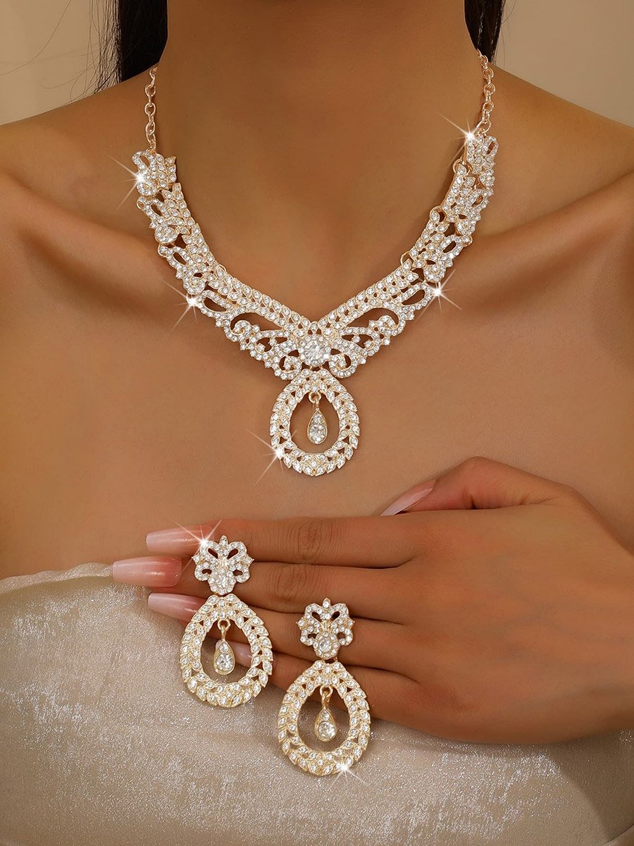 3-Piece Embellished Drop Necklace, Forehead Pendant and Earrings Jewelry Set