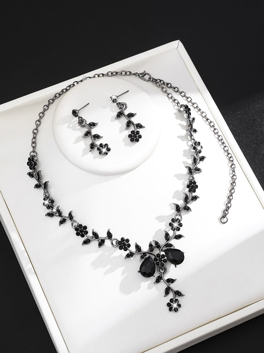 2-Piece Floral Embellished Necklace and Earrings Jewelry Set