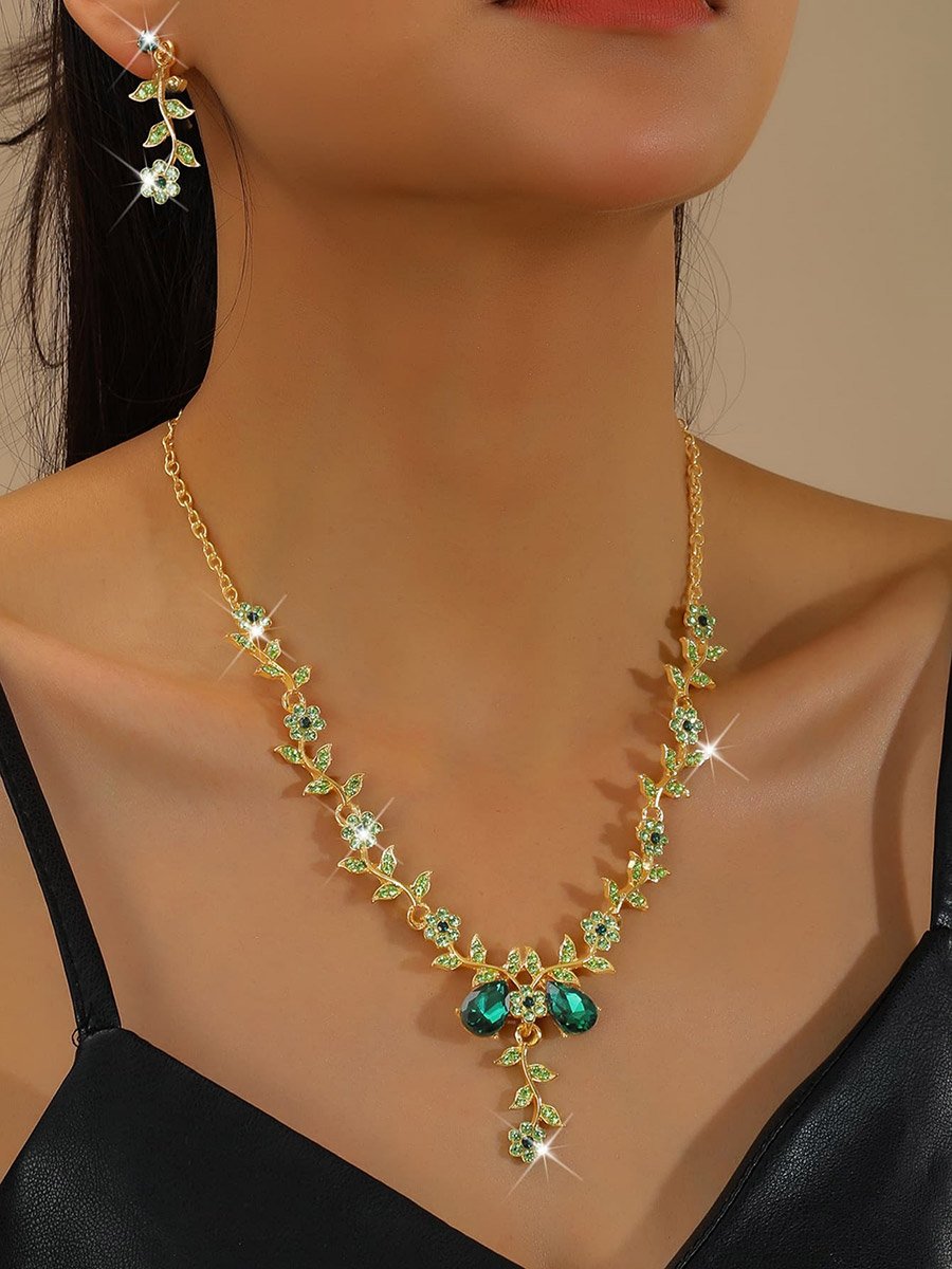 2-Piece Floral Embellished Necklace and Earrings Jewelry Set