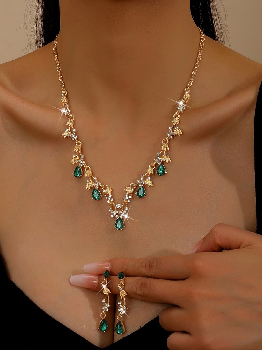 2-Piece Rhinestone Embellished Necklace and Earrings Jewelry Set