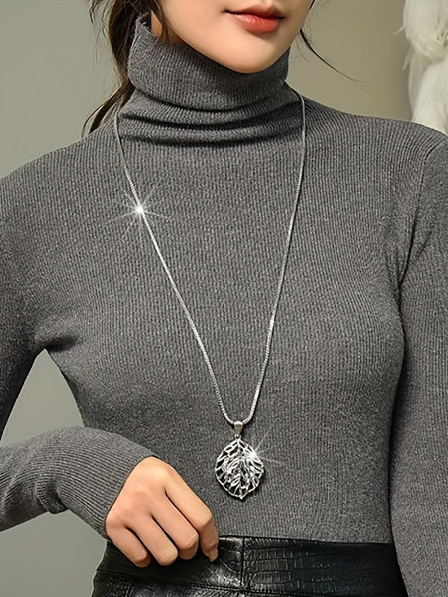 Women Silver Leaf Pendant Necklace