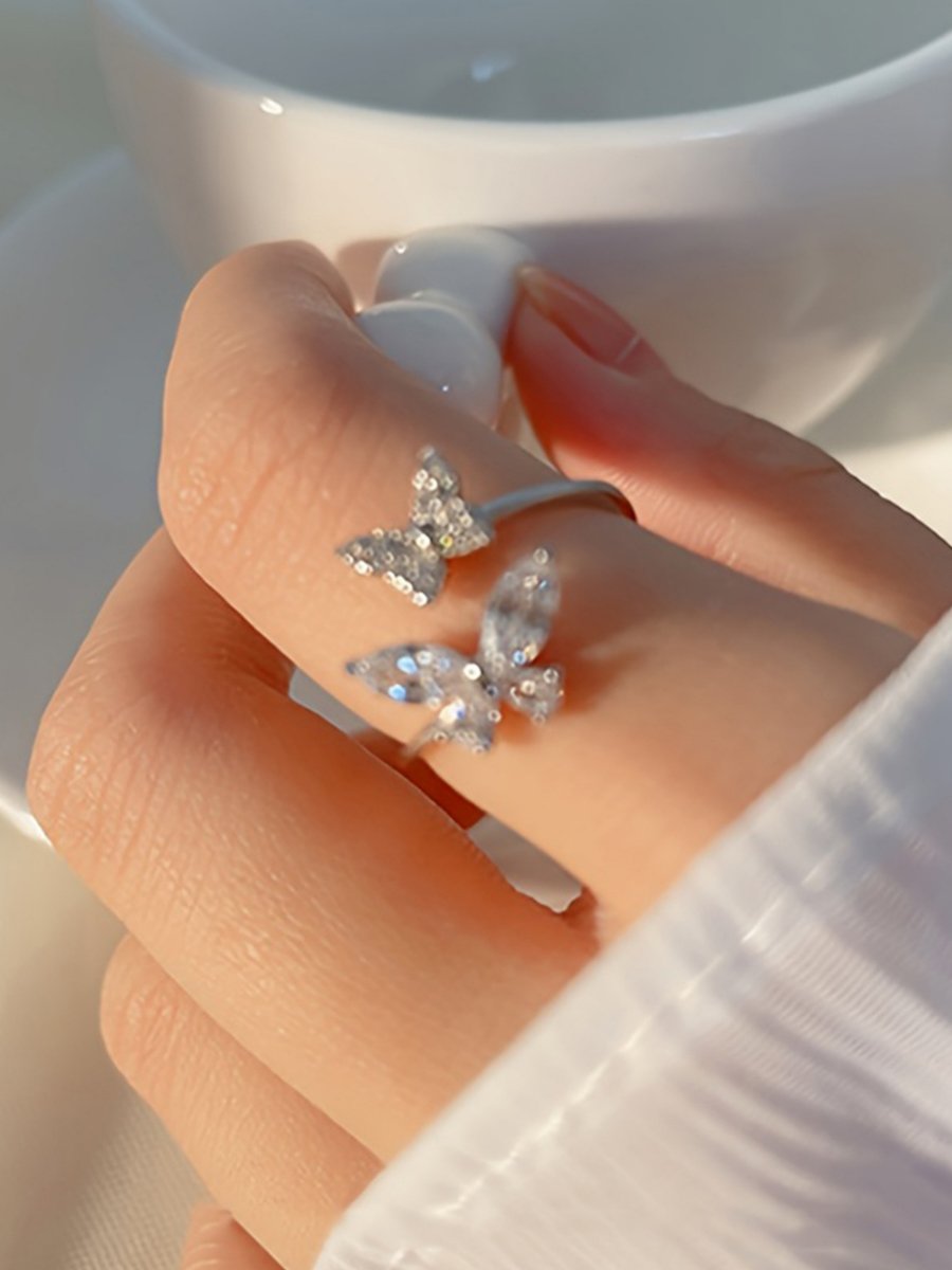 Women Silver Butterfly Shape Ring