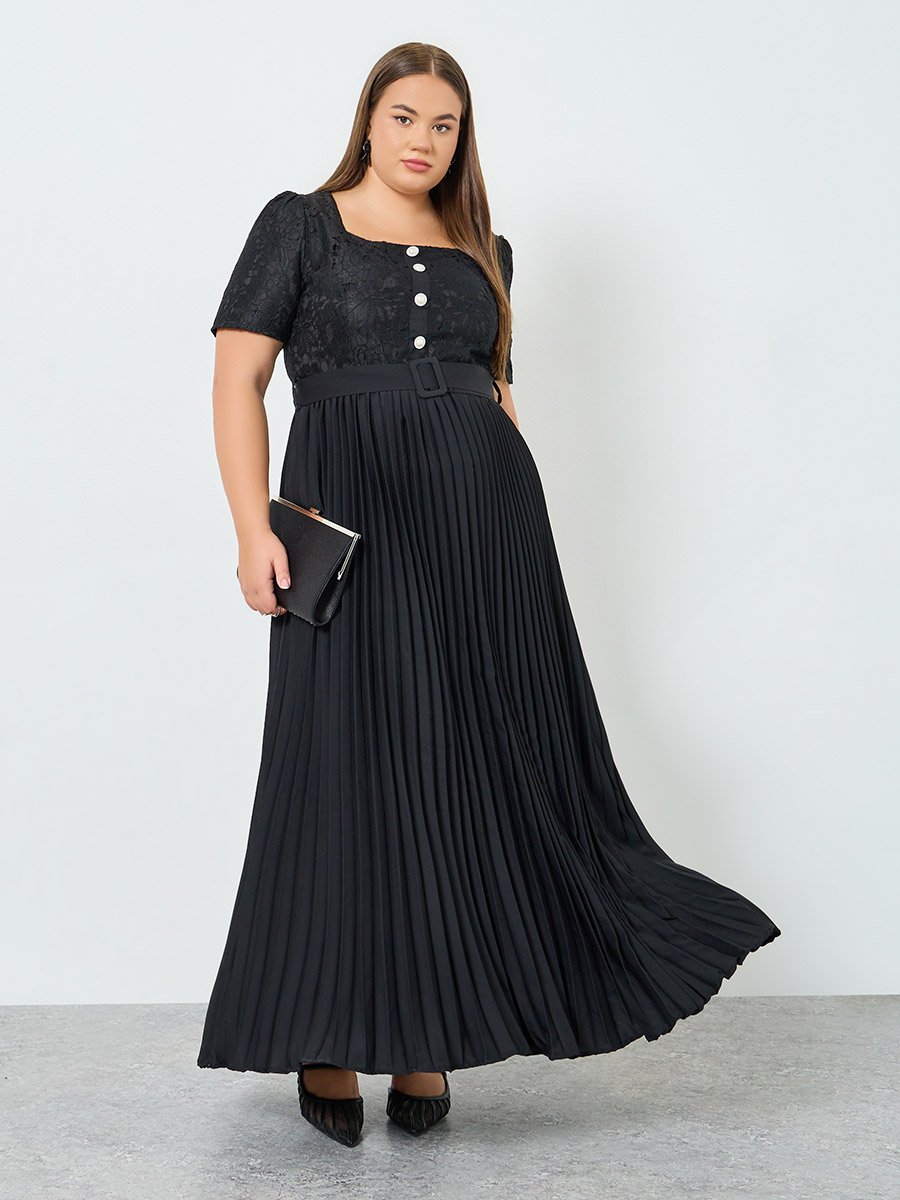 Shop Plus Size Dresses for Women Online | Styli
