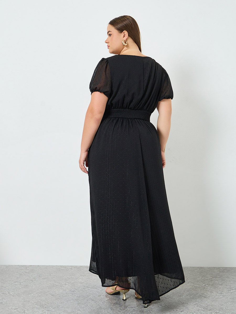 Plus Size Sweetheart Neck Dobby Maxi Dress