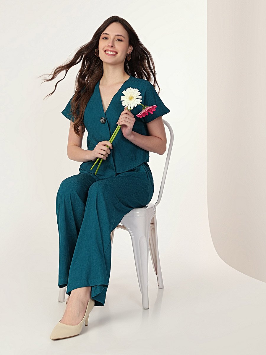 Women Green Buttoned Top and Trousers Co-Ords
