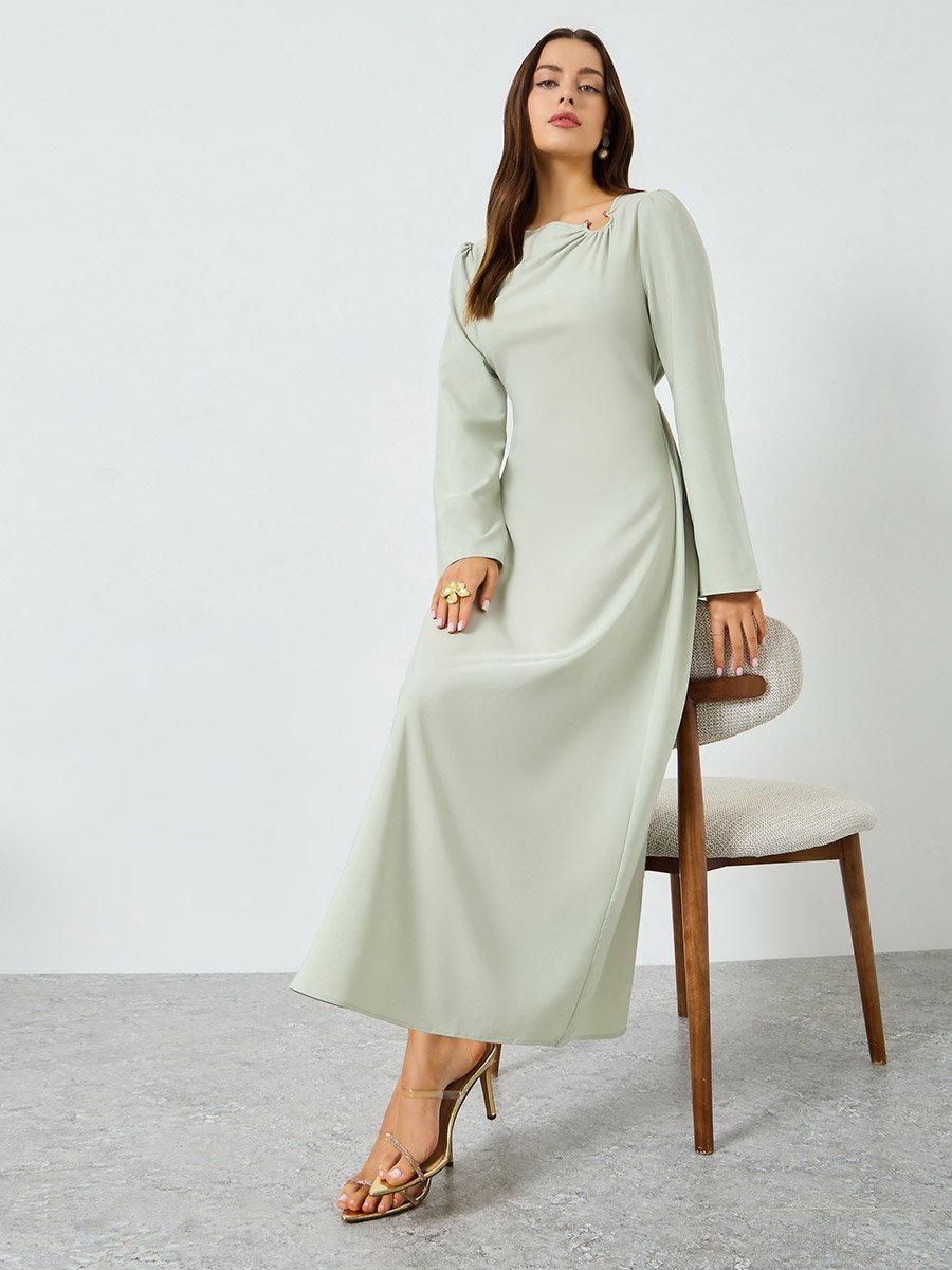 Green Asymmetric Neck Long Sleeve Maxi Dress