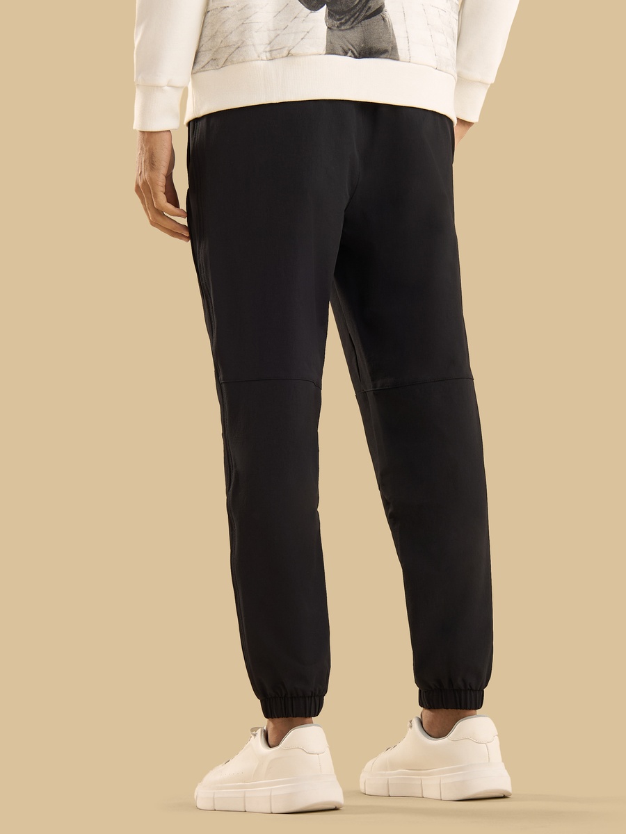 Panelled Relaxed Fit Joggers