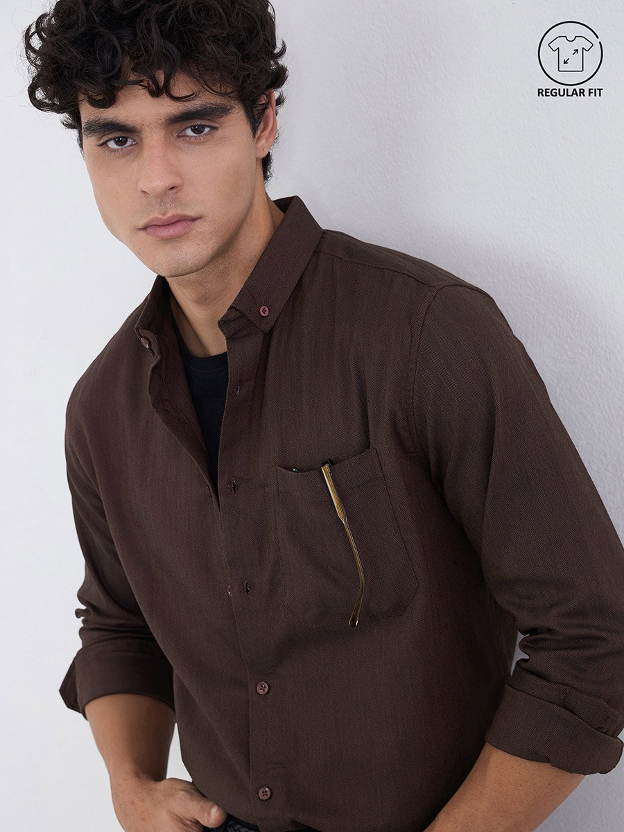 Men Regular Fit Textured Casual Shirt