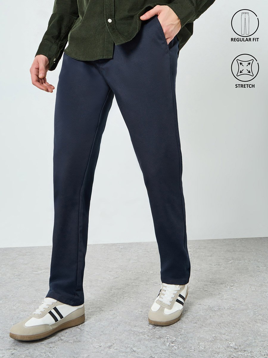 Men Navy Blue Stretch Regular Fit Trousers
