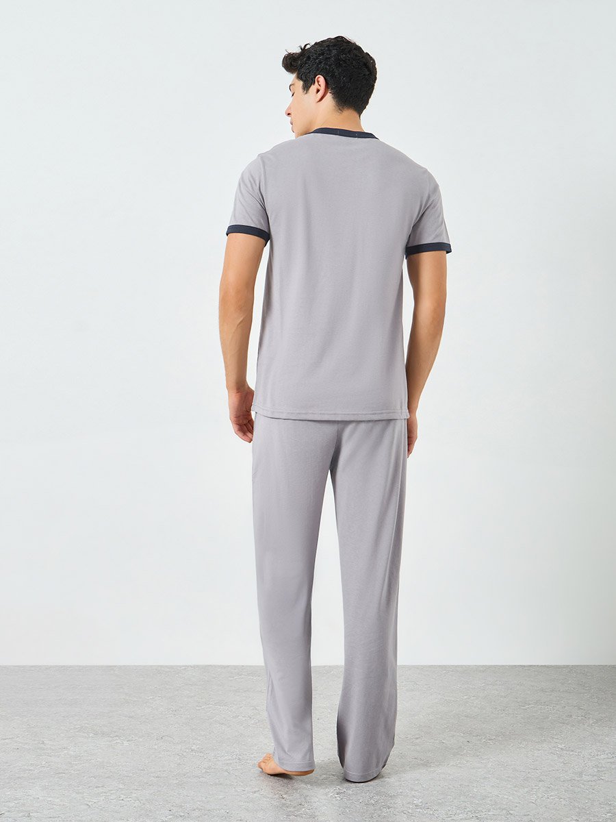 Men Grey Minimal Print T-Shirt and Solid Pyjama Pants Set
