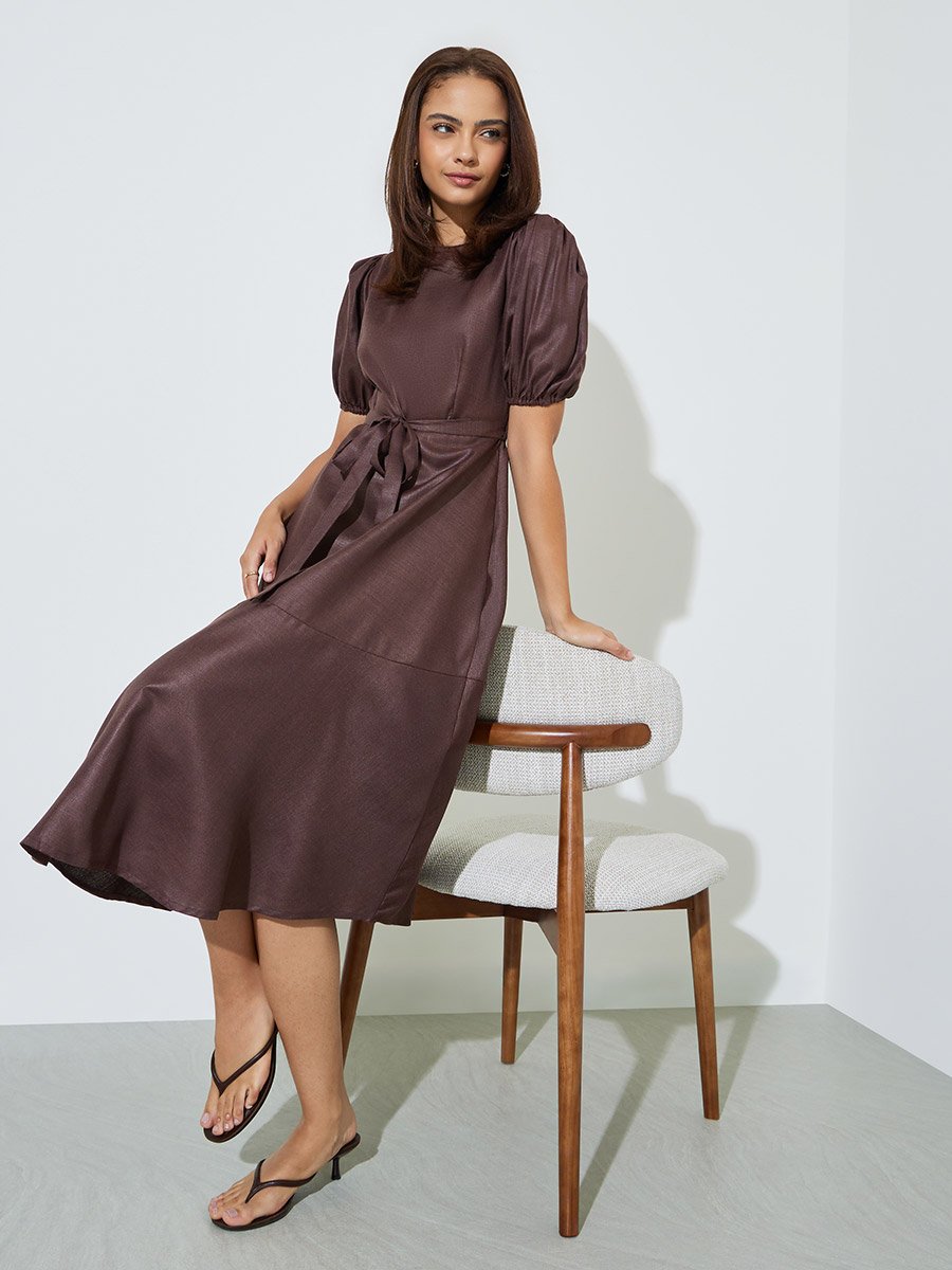 Brown A-Line Midi Dress with Puff Sleeves For Women at Saudi | Styli
