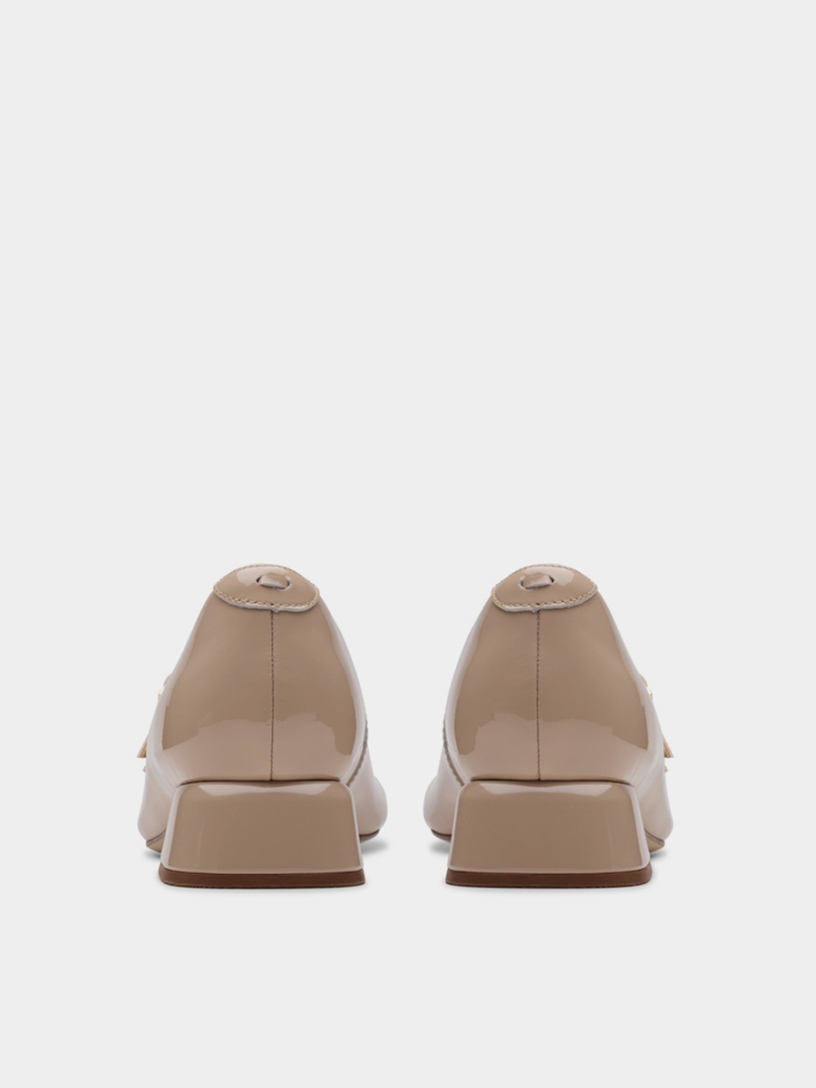 Women Daiss30 Shine Shoes