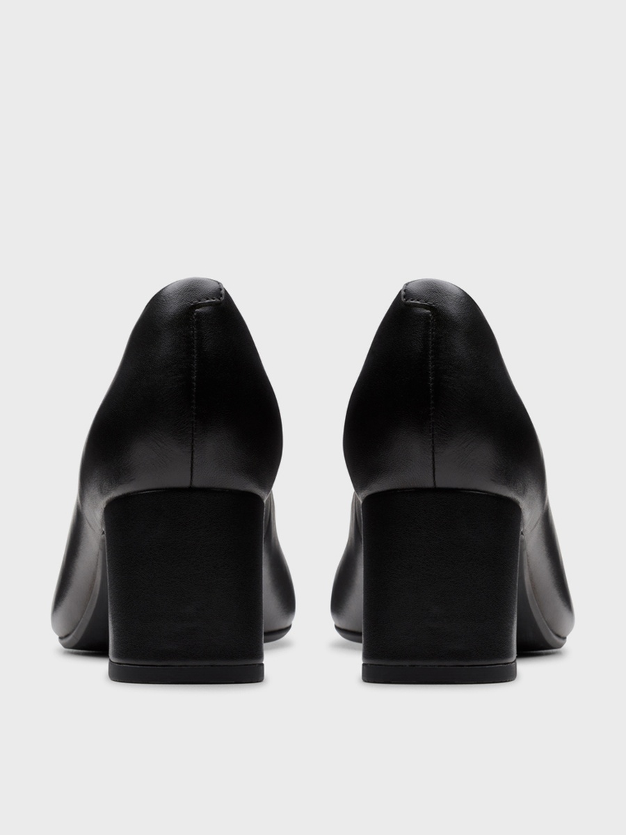 Women Fernie Court Shoes