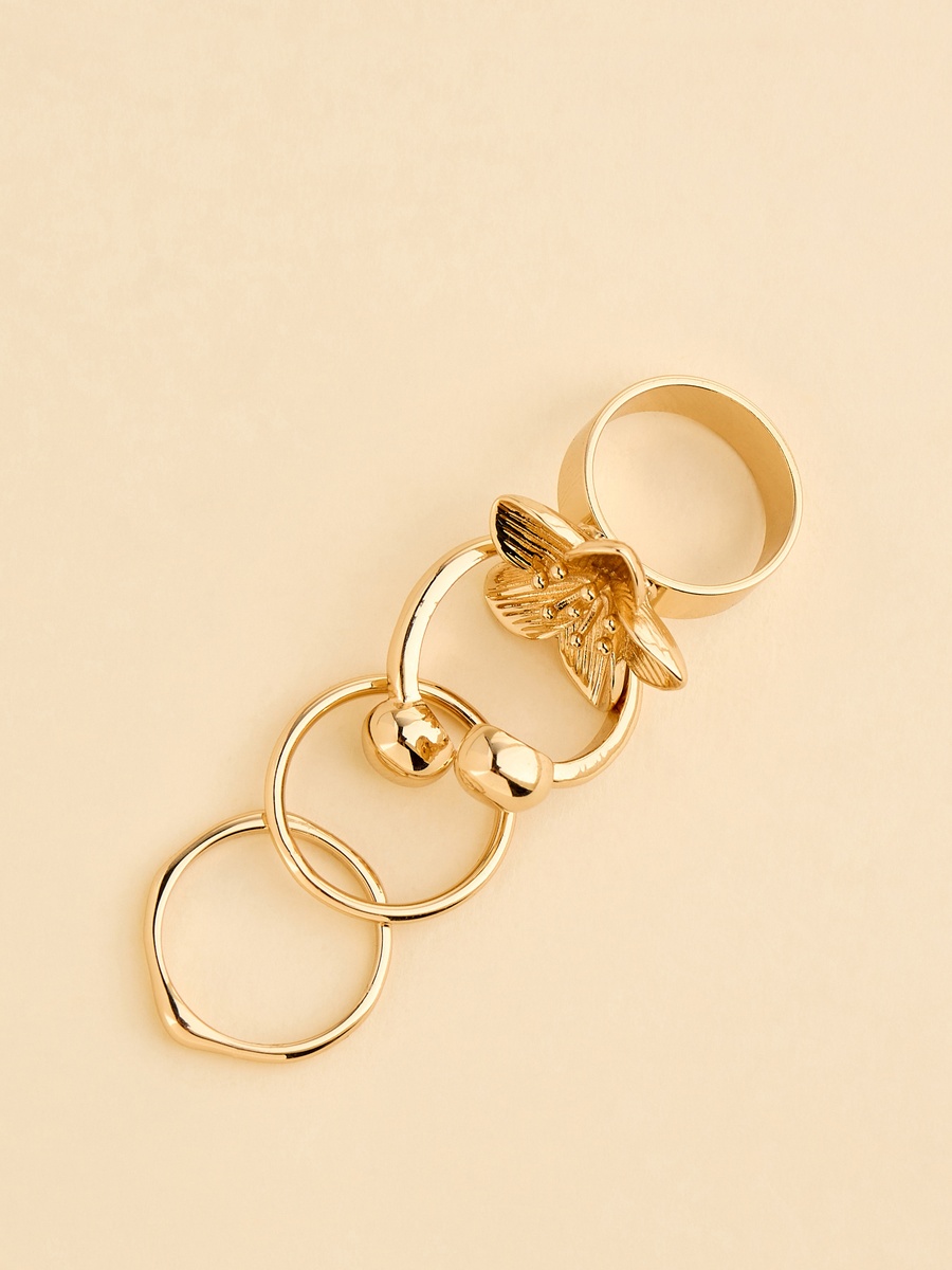 Pack of 4 - Assorted Metallic Ring