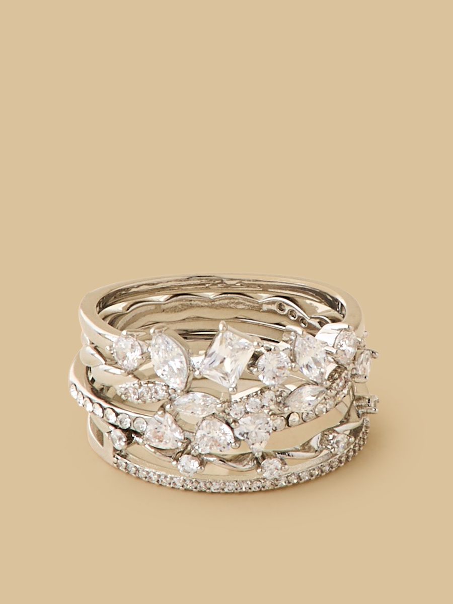 Pack of 4 - Embellished Ring