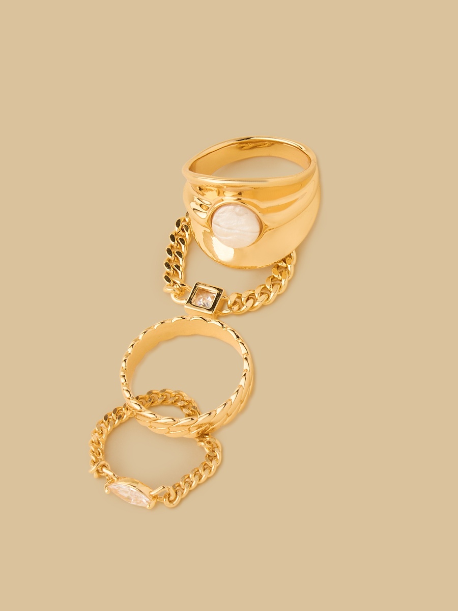 Pack of 4 - Assorted Ring