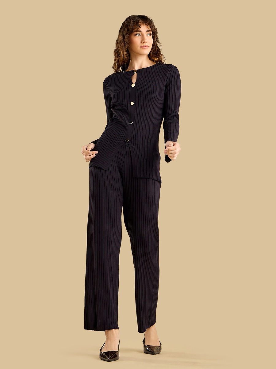 Ribbed Flared Leggings