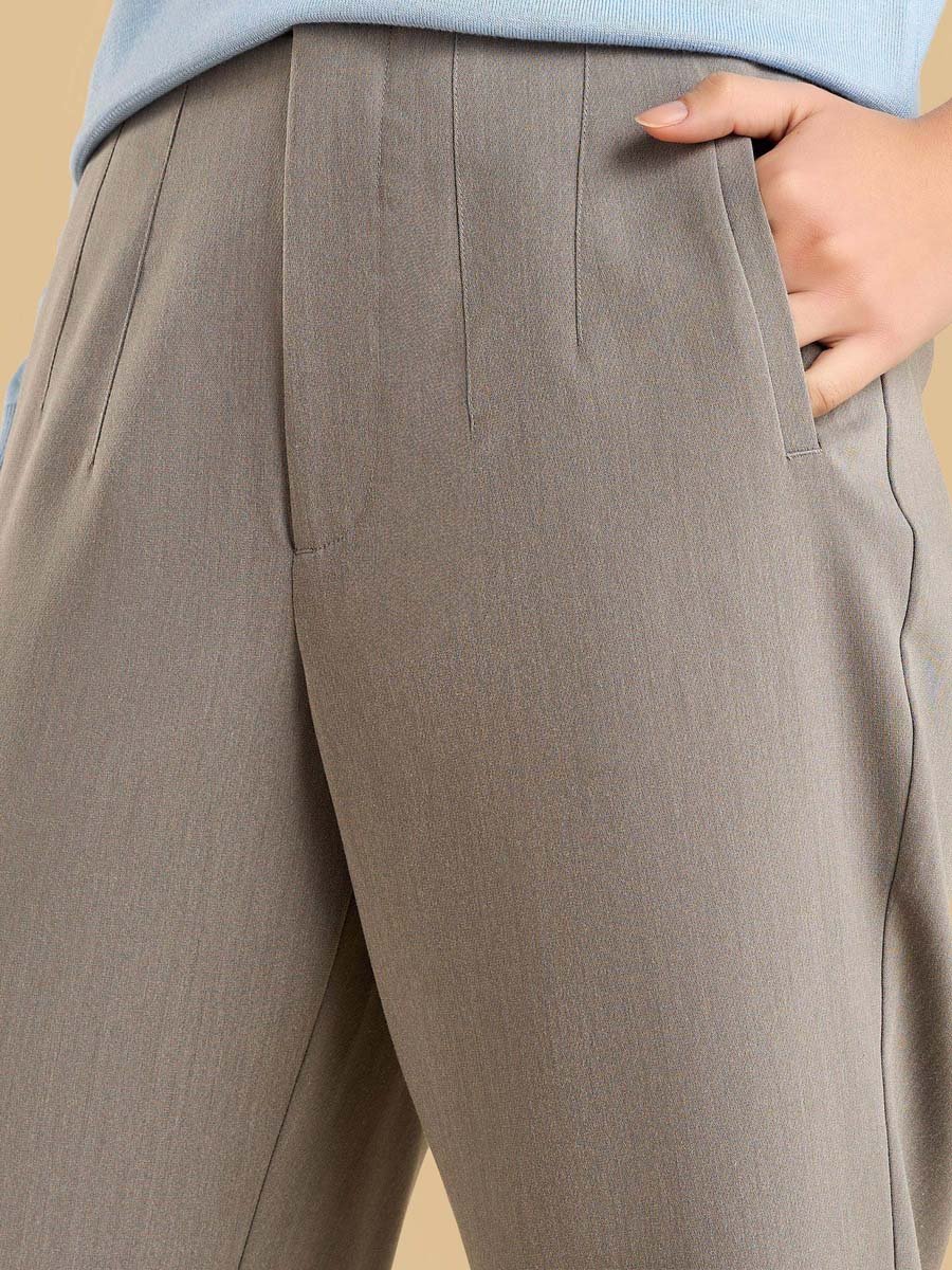 Mid-Rise Pintuck Detail Tapered Pants