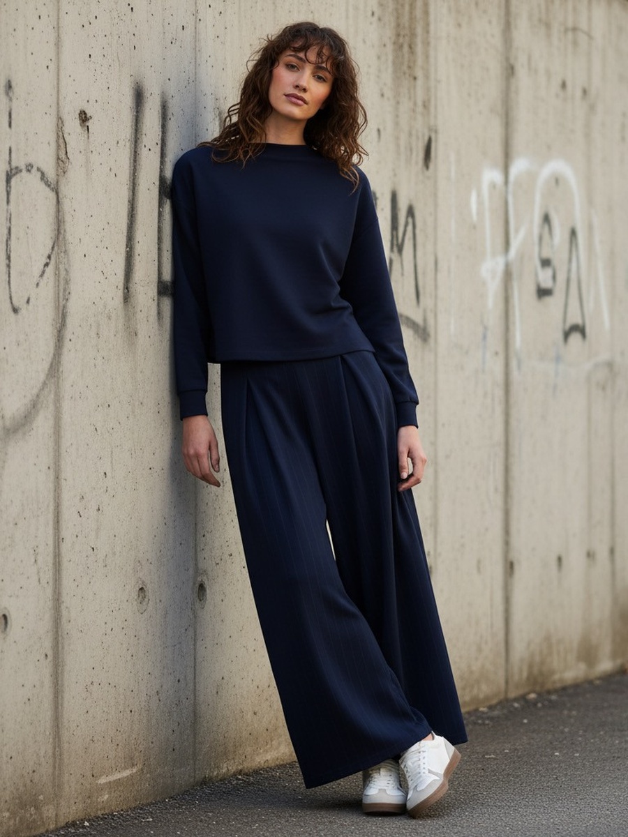 Pleated Modal Wide Leg Pants
