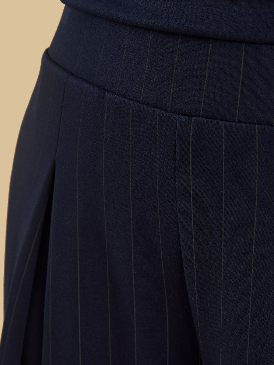 Pleated Modal Wide Leg Pants