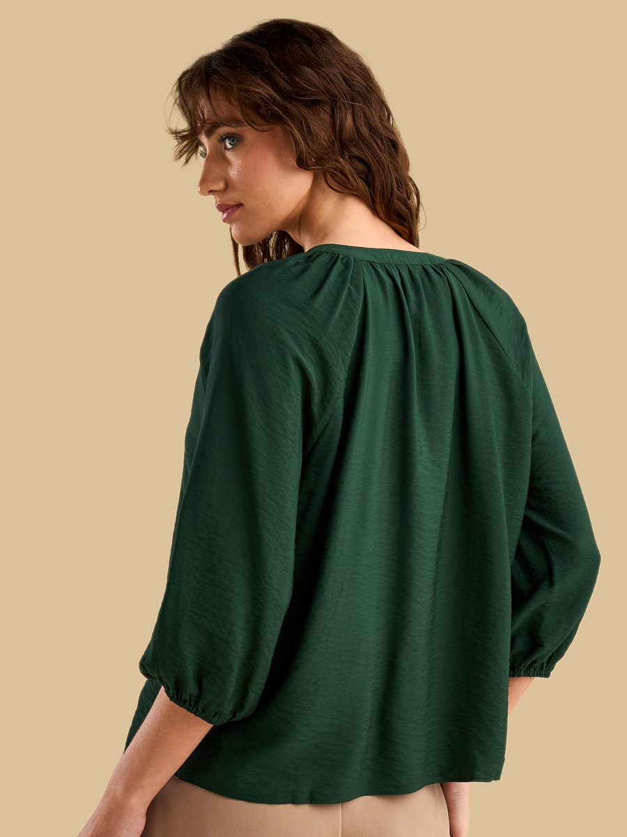 V Neck Top with 3/4 Sleeves