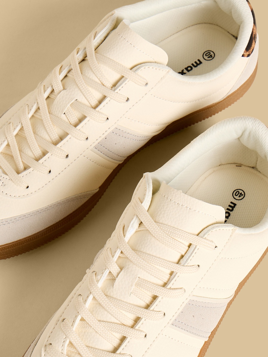 Panelled Lace-Up Sports Shoes