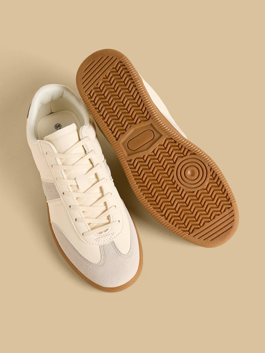 Panelled Lace-Up Sports Shoes
