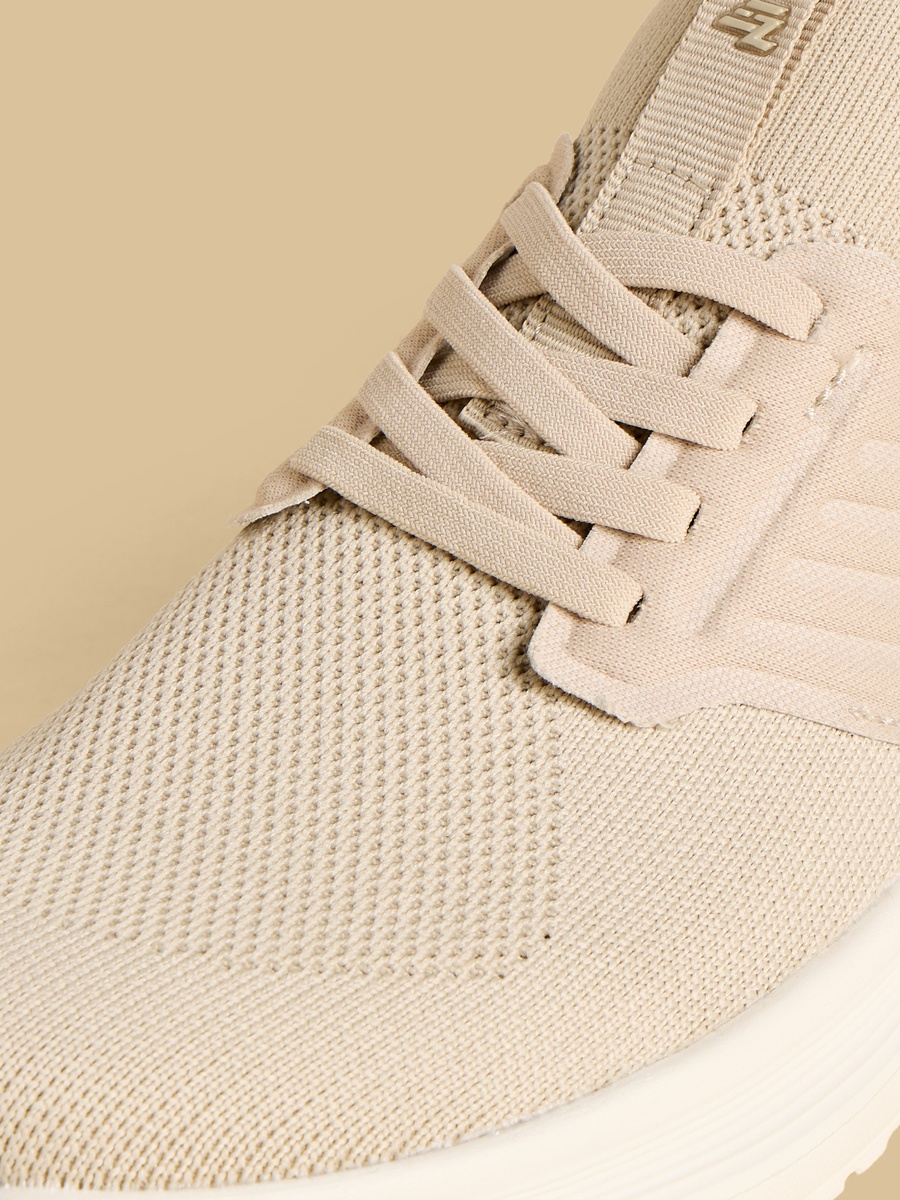 Textured Slip-On Sports Shoes