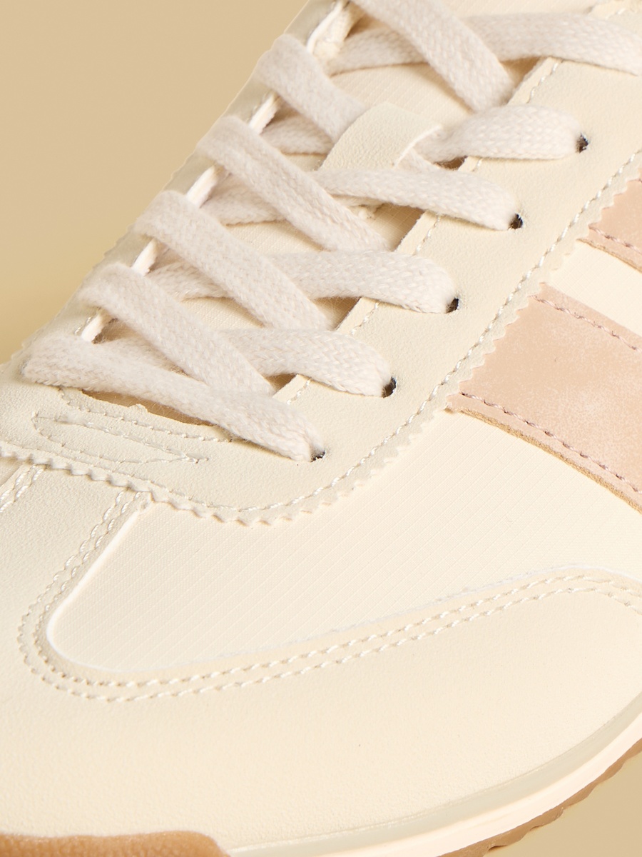 Panelled Lace-Up Sports Shoes
